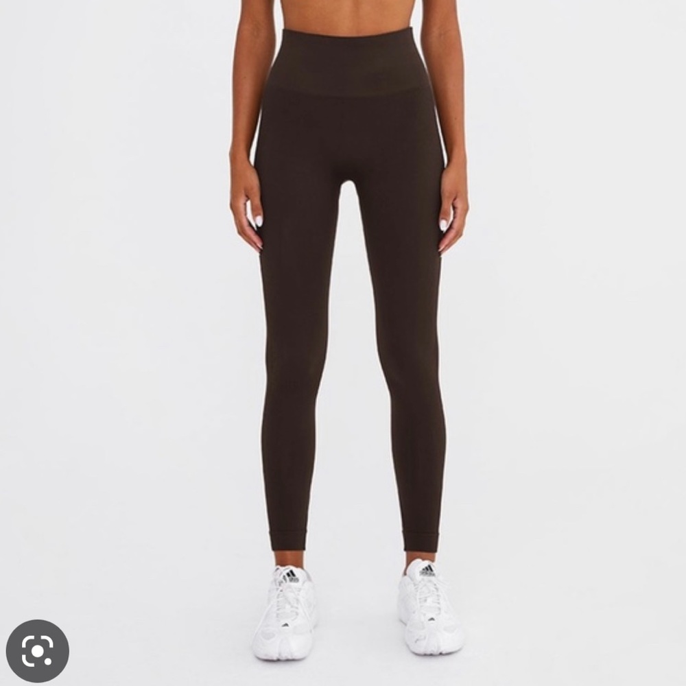 SETActive espresso sculptflex leggings size medium